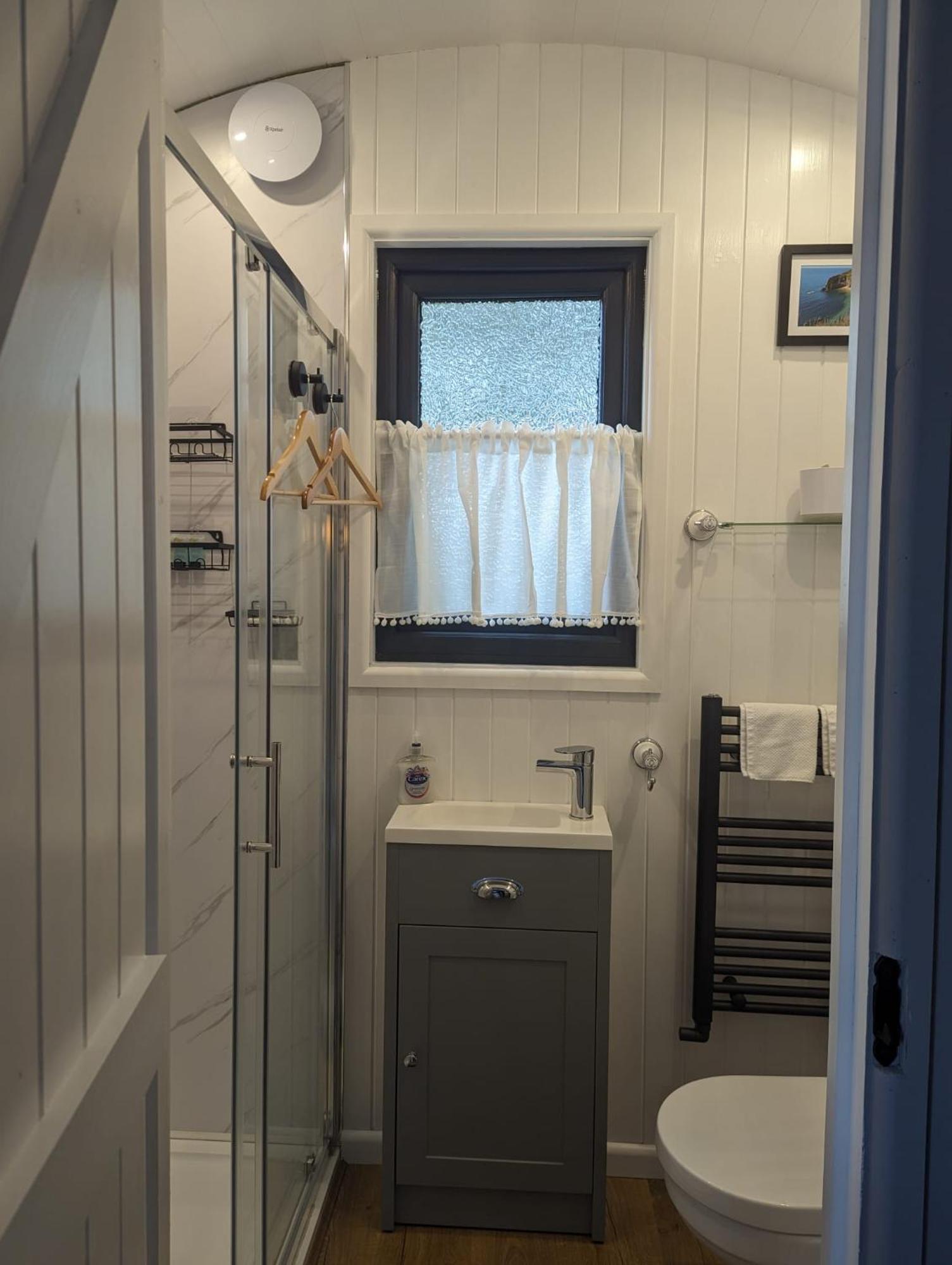Rusty Duck Retreat Shepherds Hut Shedfield Bagian luar foto